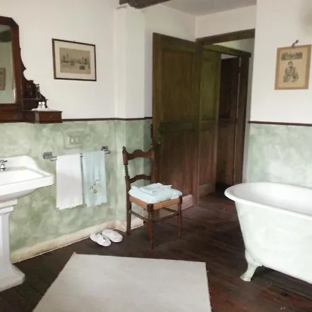 Antica Cascina Del Medico Guest house *