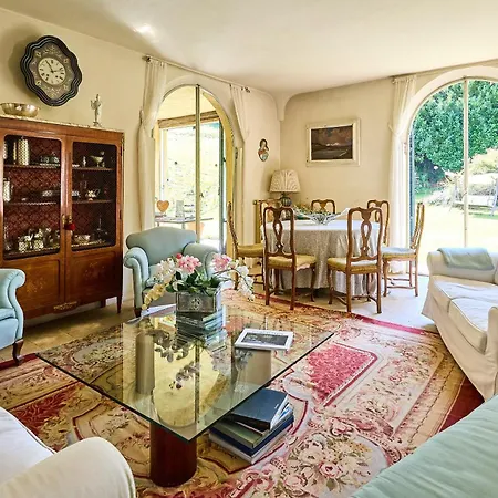 Antica Cascina Del Medico Guest house Muzzano