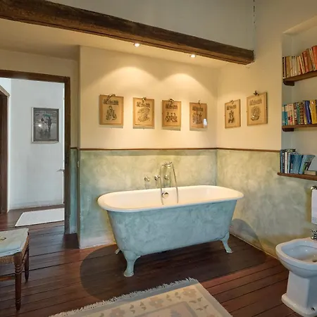 Antica Cascina Del Medico Guest house Muzzano