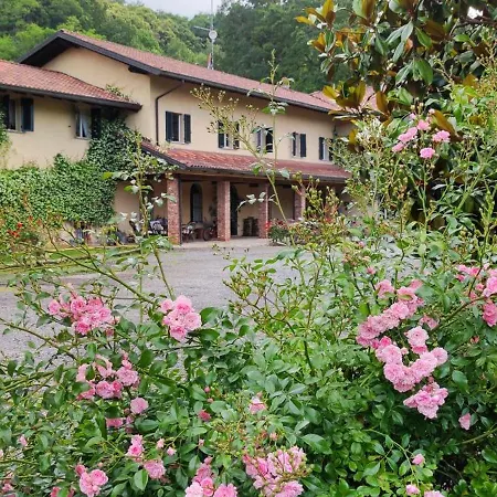 Antica Cascina Del Medico Гостевой дом