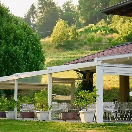 Πανσιόν Antica Cascina Del Medico 3*