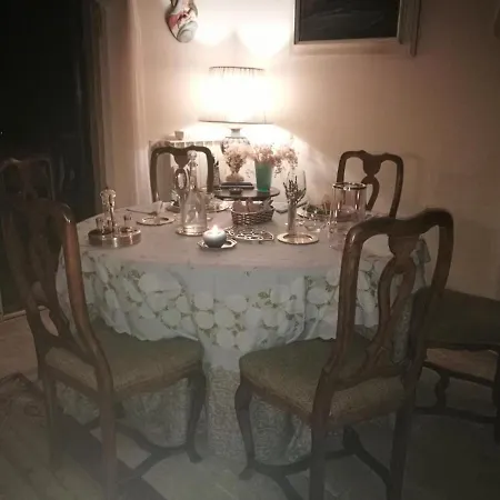 Antica Cascina Del Medico Guest house *